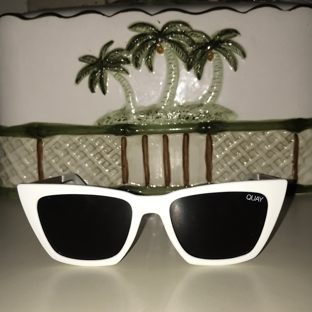 Quay Australia x Desy Perkins Sunnies